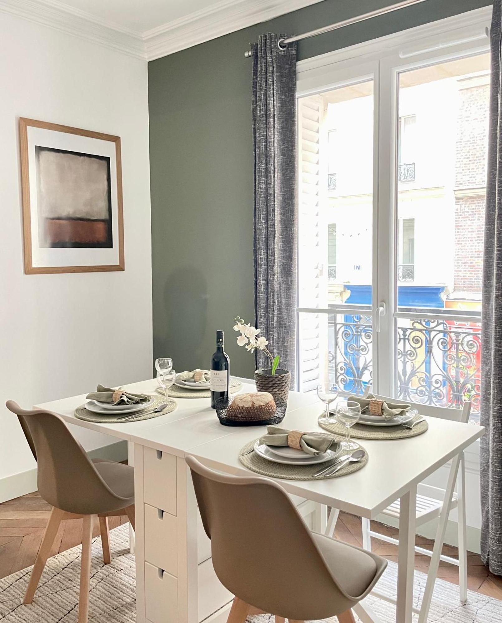 Chic And Spacious Flat In Montmartre *