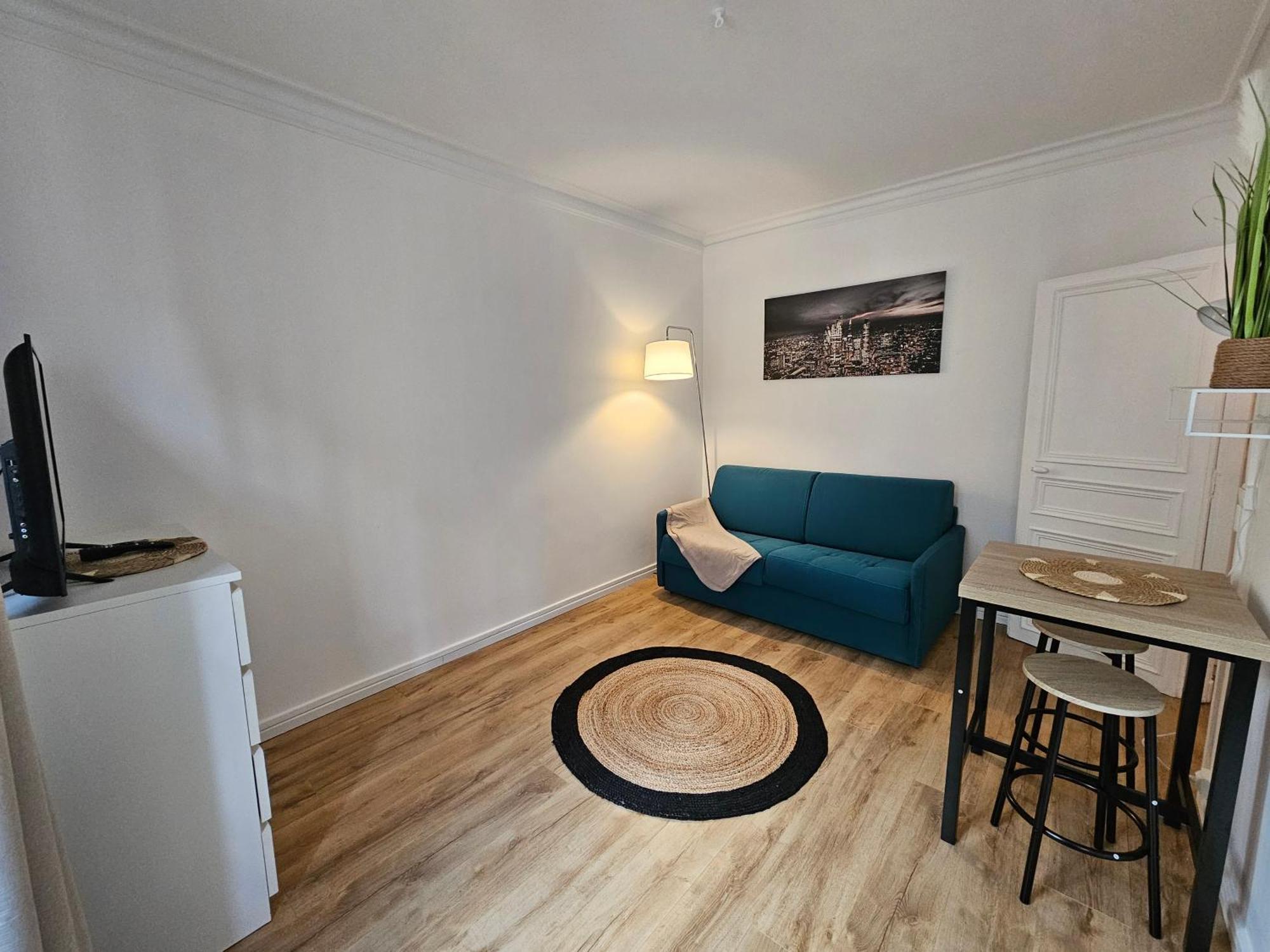 A Clichy Paris