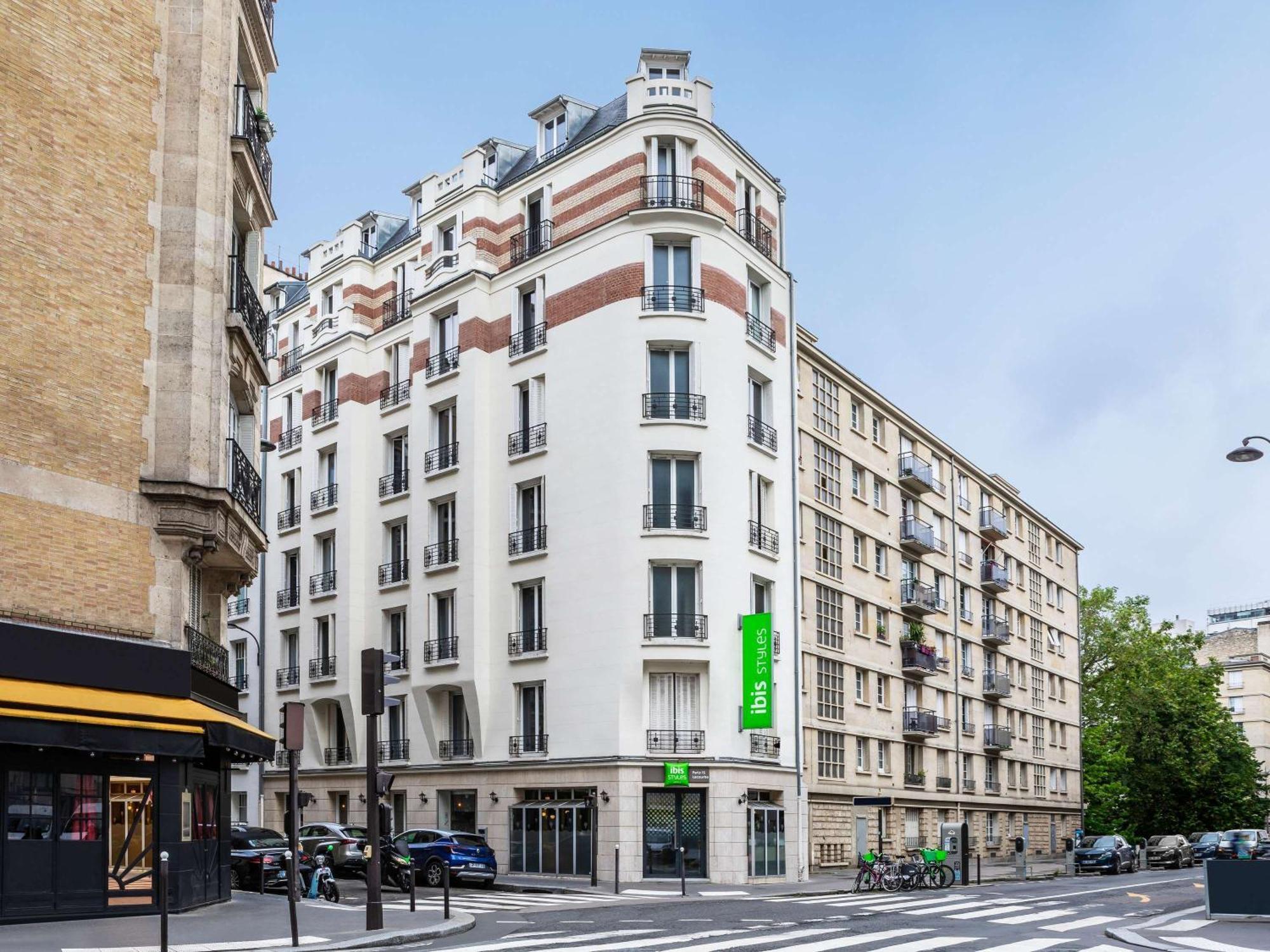 Hotel Ibis Styles 15 Lecourbe Paris