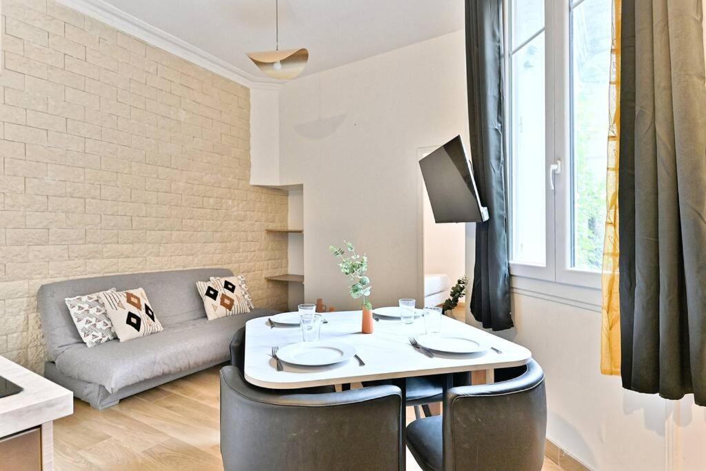 2 Pyrenees Alexandre Dumas-ii Apartment Paris