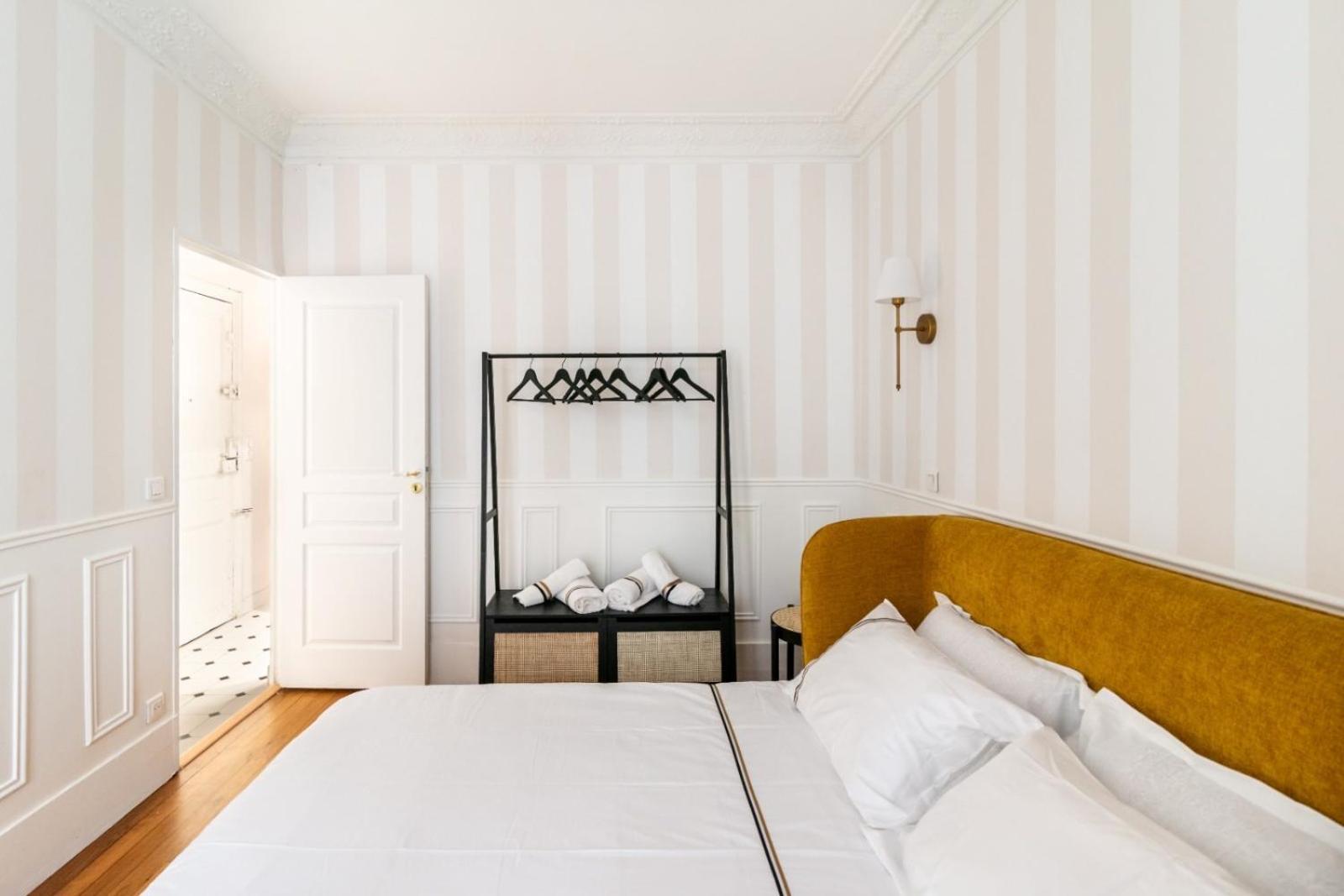 Charming Parisian Flat Near Eiffel Tower Appartamento Parigi