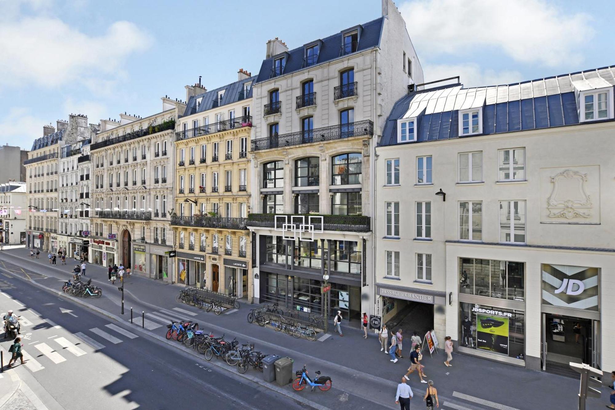 Sereners - Charming Serviced - Bastille Apartment