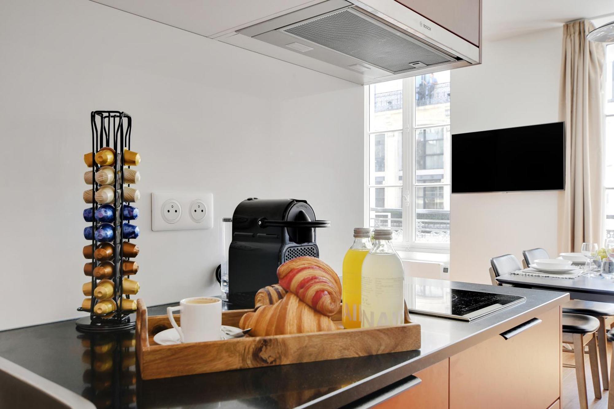 Sereners - Charming Serviced - Bastille Apartment Paris