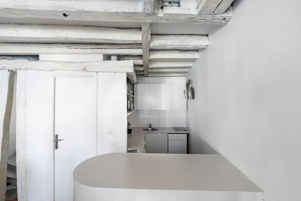 Joli Duplex Au Coeur Du Marais Appartamento *