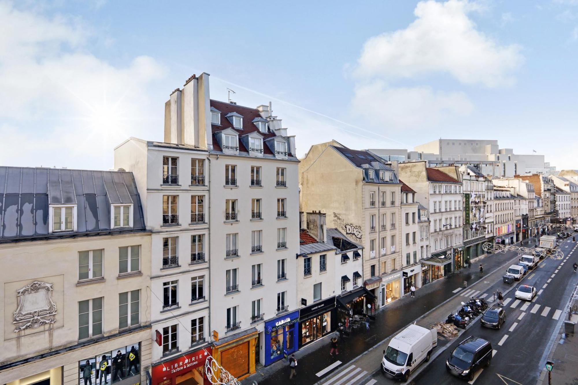 Sereners - Charming Serviced - Bastille Apartment *