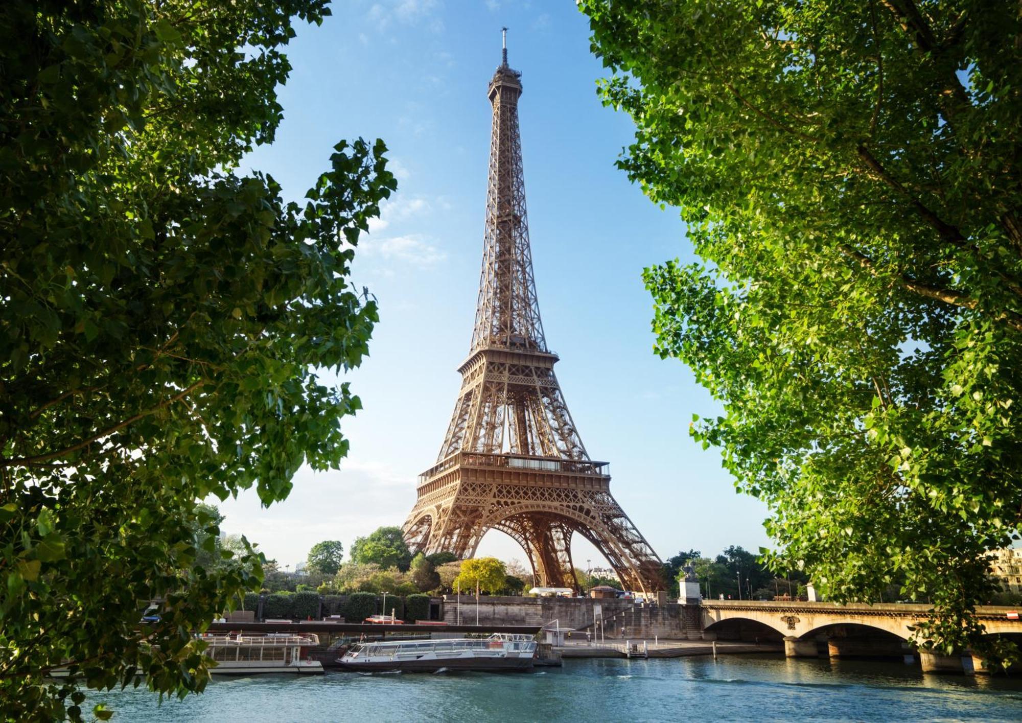 Est Hotel Parigi