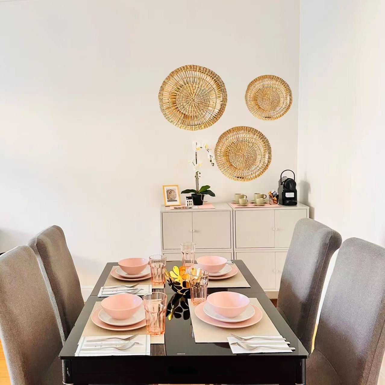 2 Bedrooms In Marais Appartamento