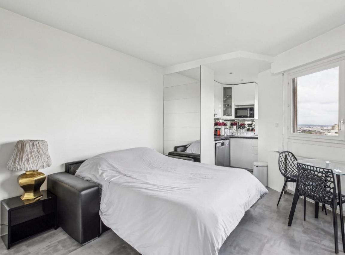 In With View, 15min Direct To Center Apartment