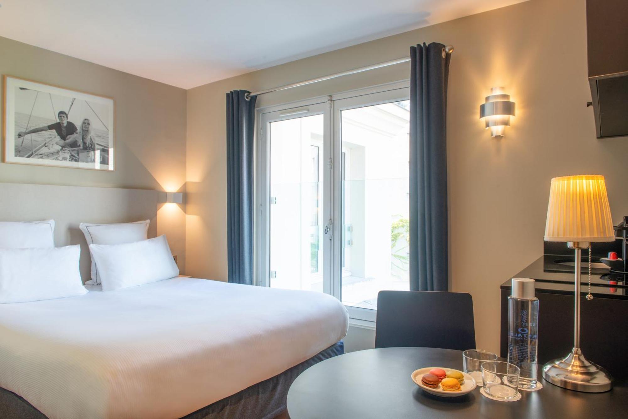 Helzear Etoile 4* Parigi