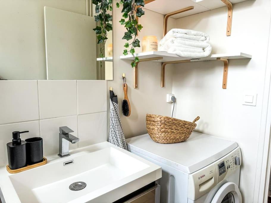 Chic Entre Histoire Et Modernite Appartamento
