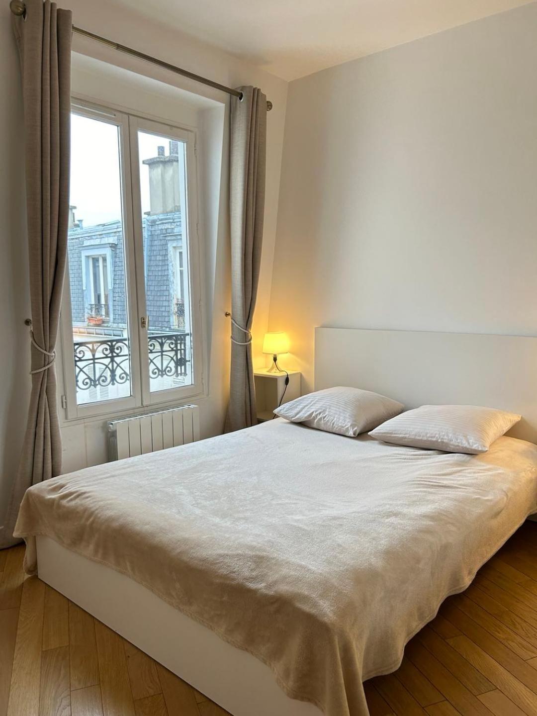 Spacious Near Eiffel Grenelle F2 *