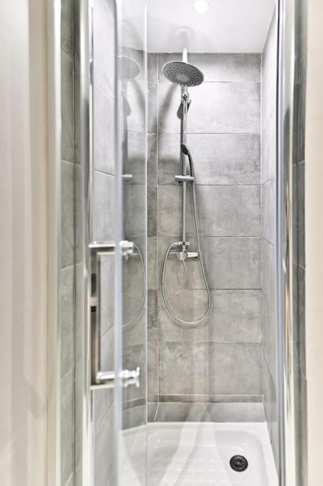 Studio Confortable Au Coeur Du Quartier Sentier * Parigi