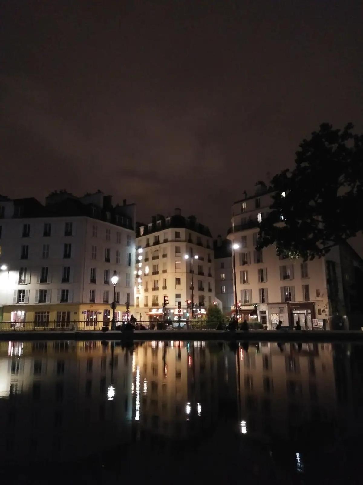 Petit Havre De Paix Entre Le Marais Et Bastille Parigi