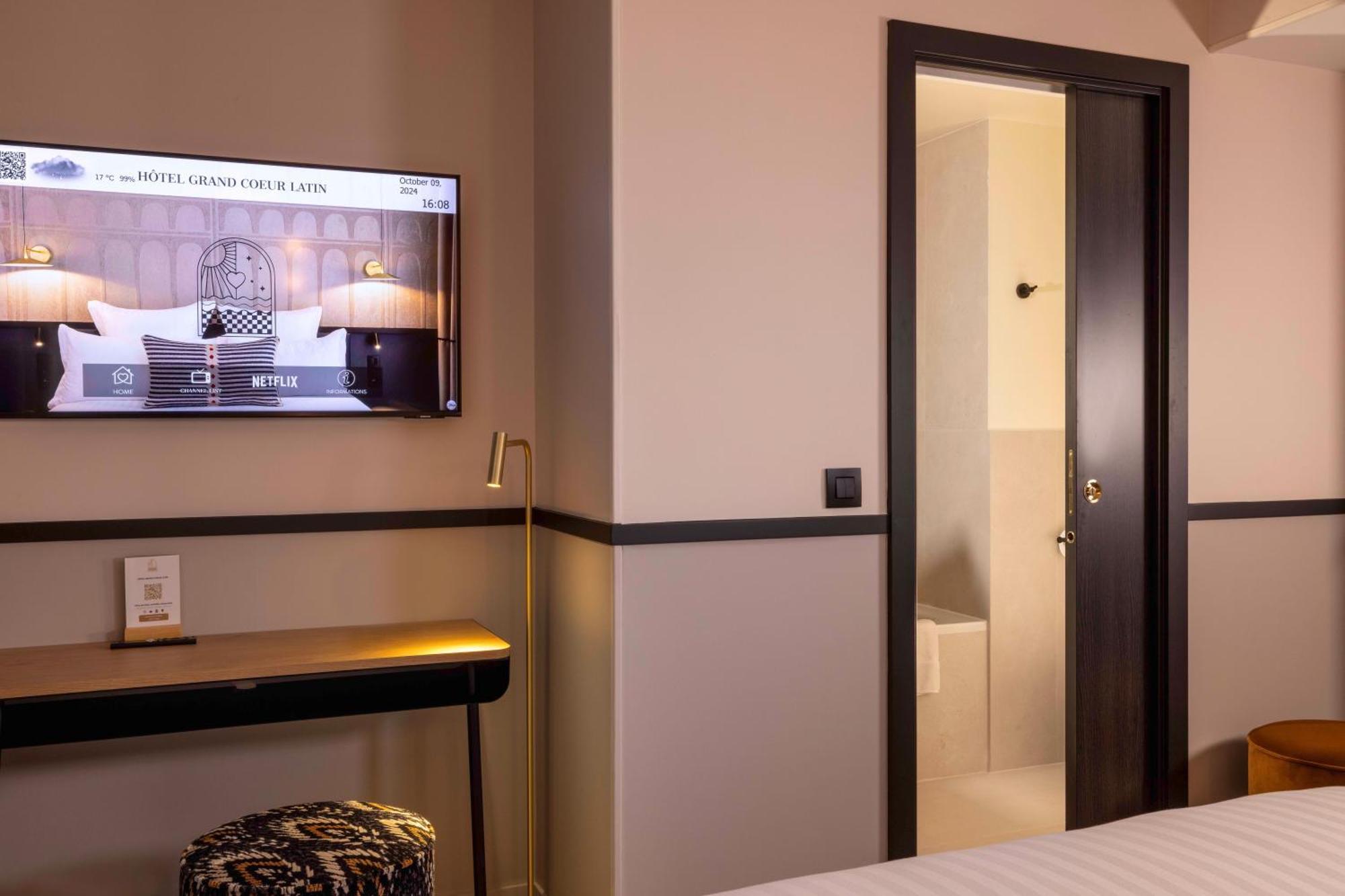 Hotel Grand Coeur Latin Paris
