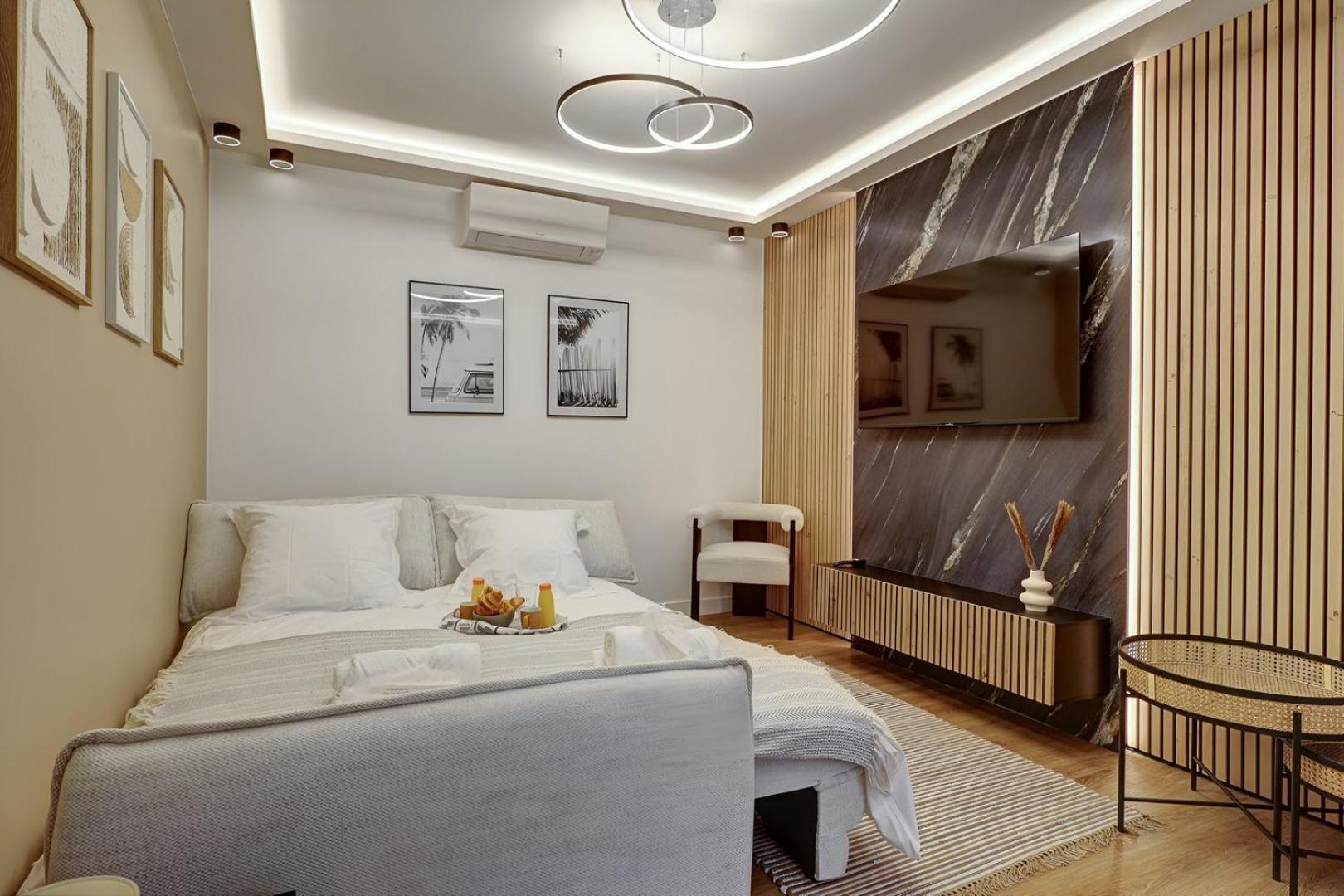 362 Lafayette - Superbe A