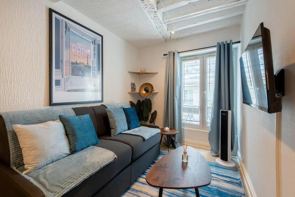 Near The Louvre, Amazing Location On The Most Prestigious Street * Parigi