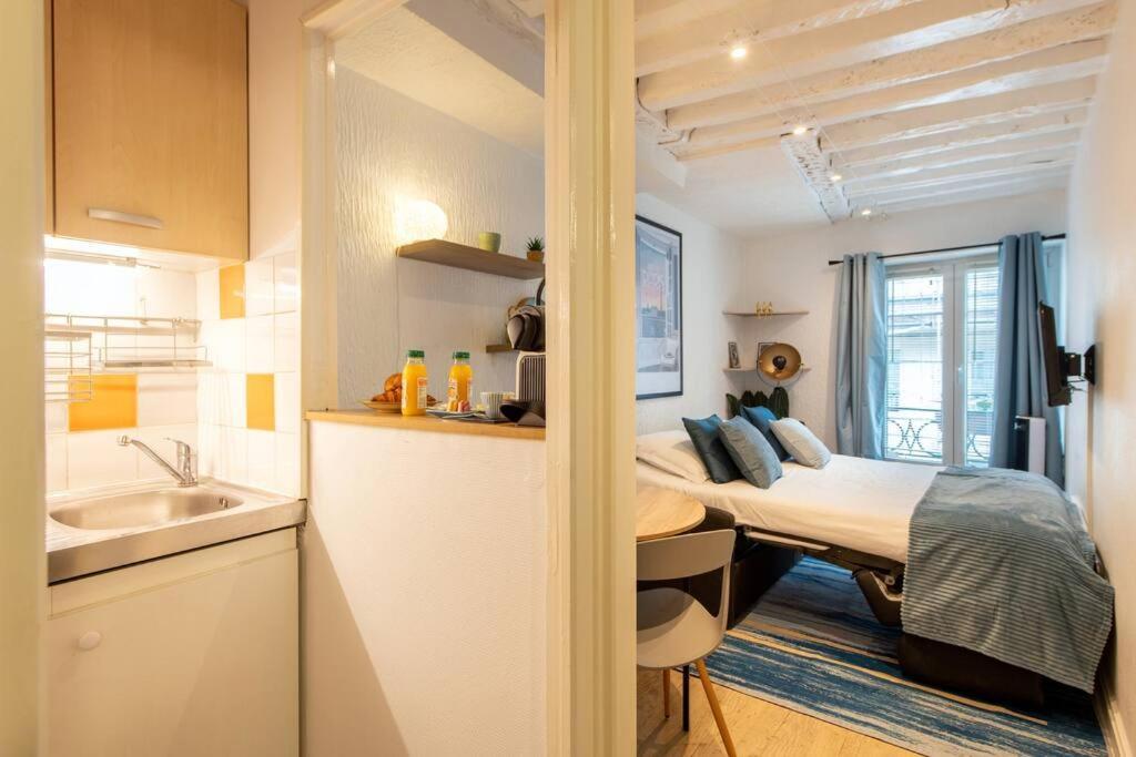 Appartamento Near The Louvre, Amazing Location On The Most Prestigious Street *