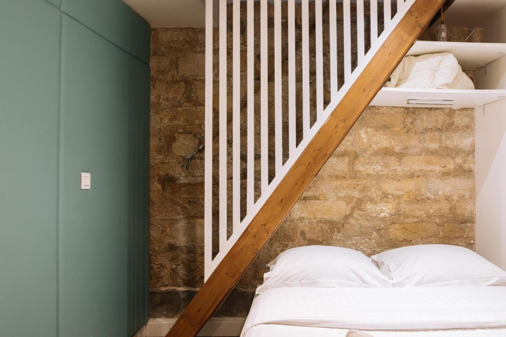 Modern 1 Bedroom Near Eiffel Tower *