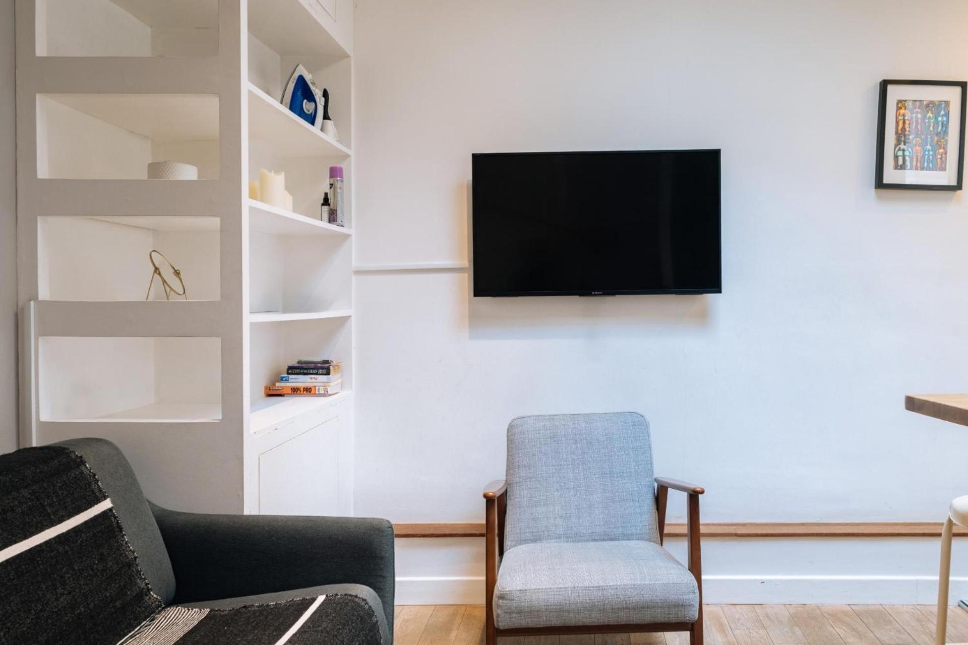 Modern 1 Bedroom Near Eiffel Tower Parigi