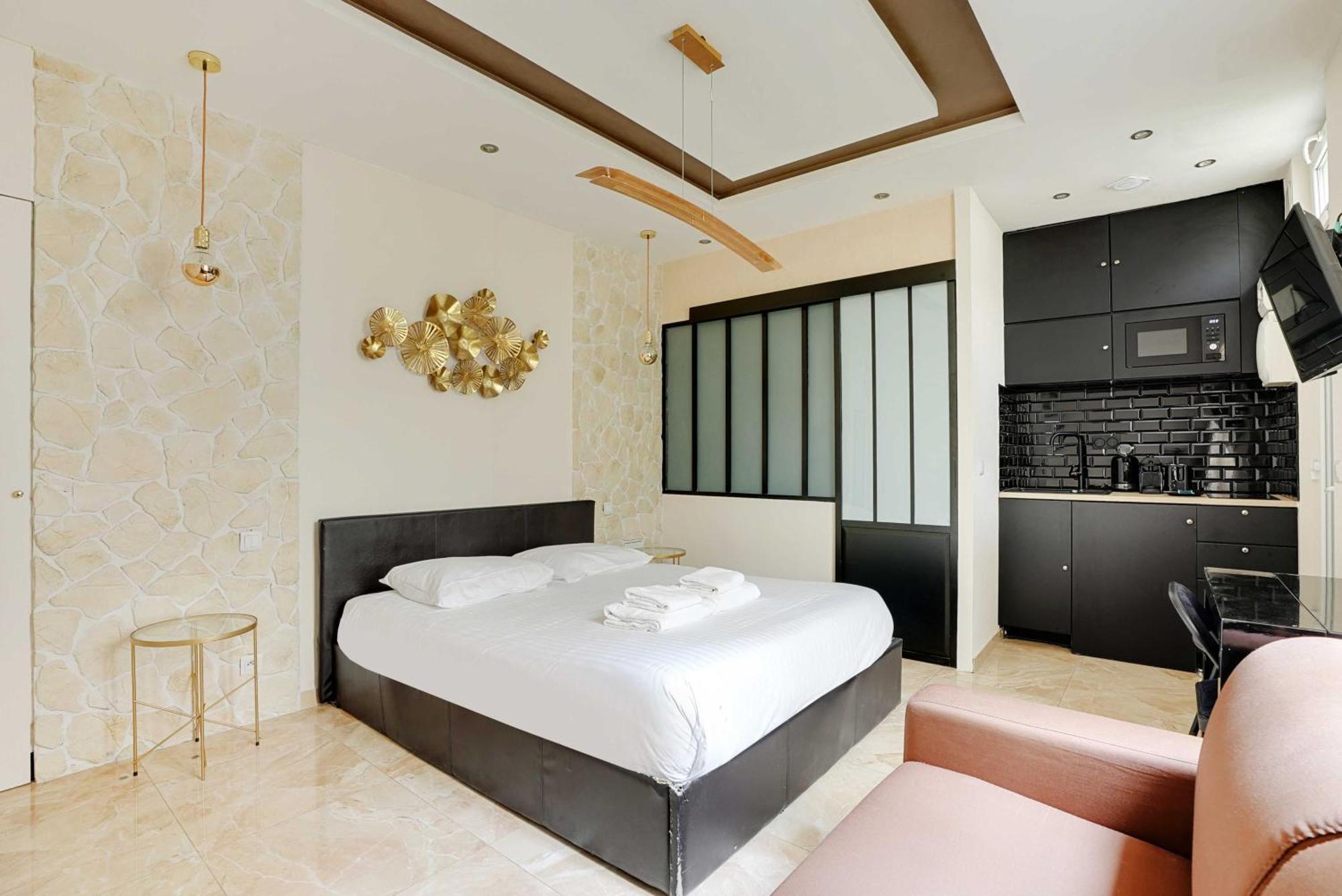 Charming - 2p - Centre Appartamento Parigi