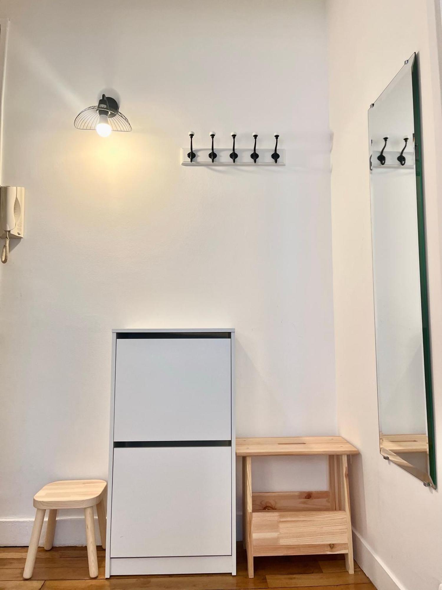 Spacious Flat Near Montparnasse Bausset 4th * Parigi