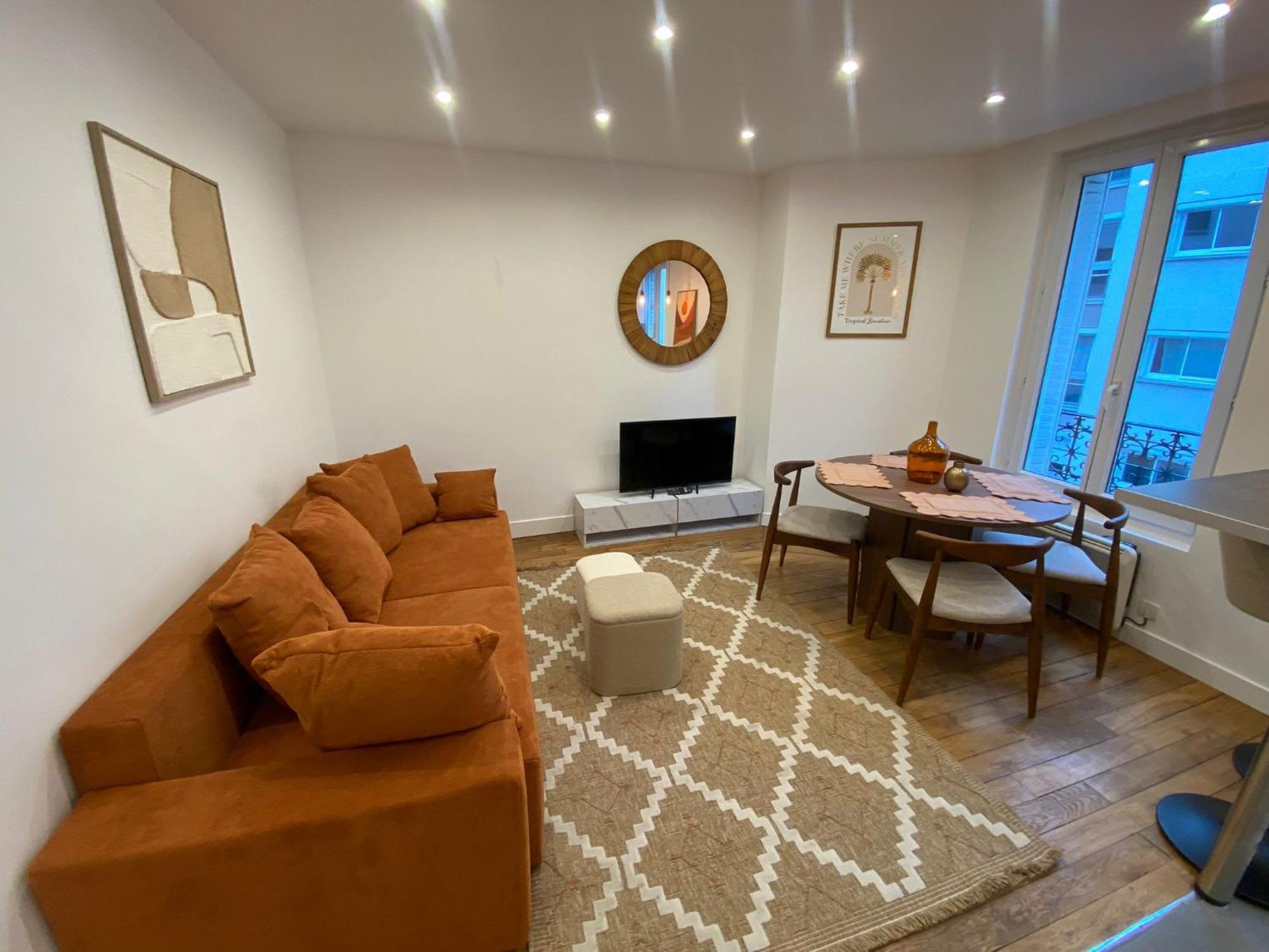 Gare De Reuilly - 12 - 4p - Flat-guest * Parigi