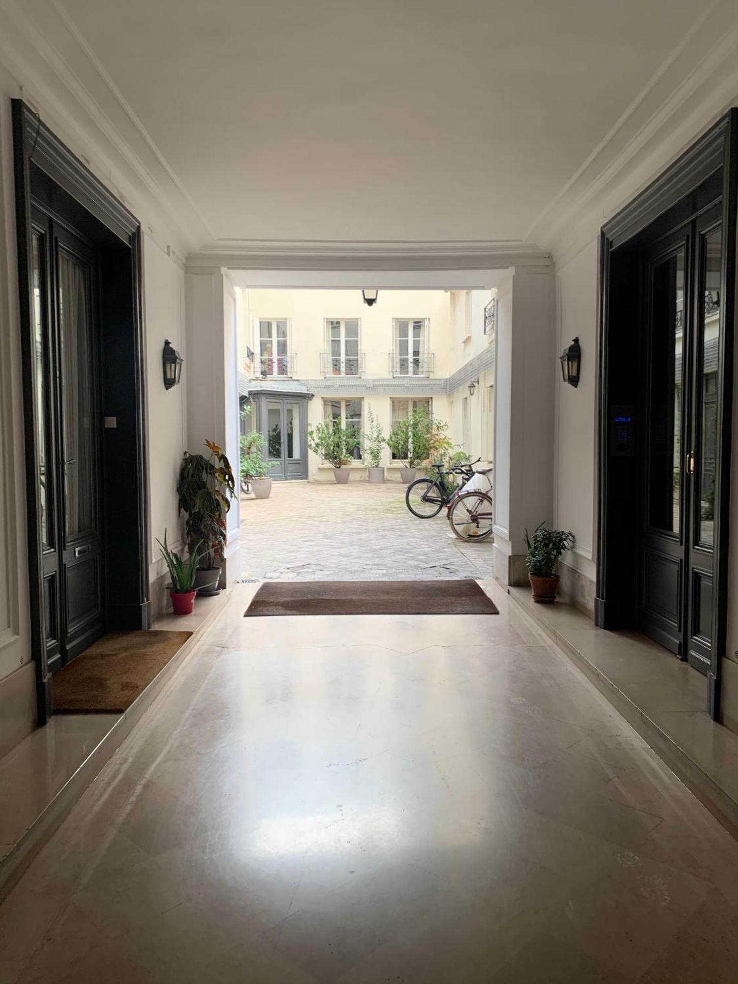 Cozy Mezzanine In The Heart Of Appartamento *