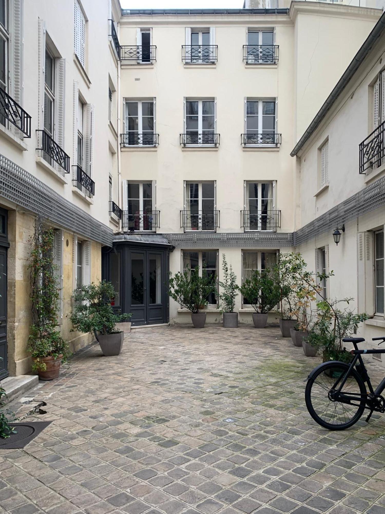 Appartamento Cozy Mezzanine In The Heart Of Parigi