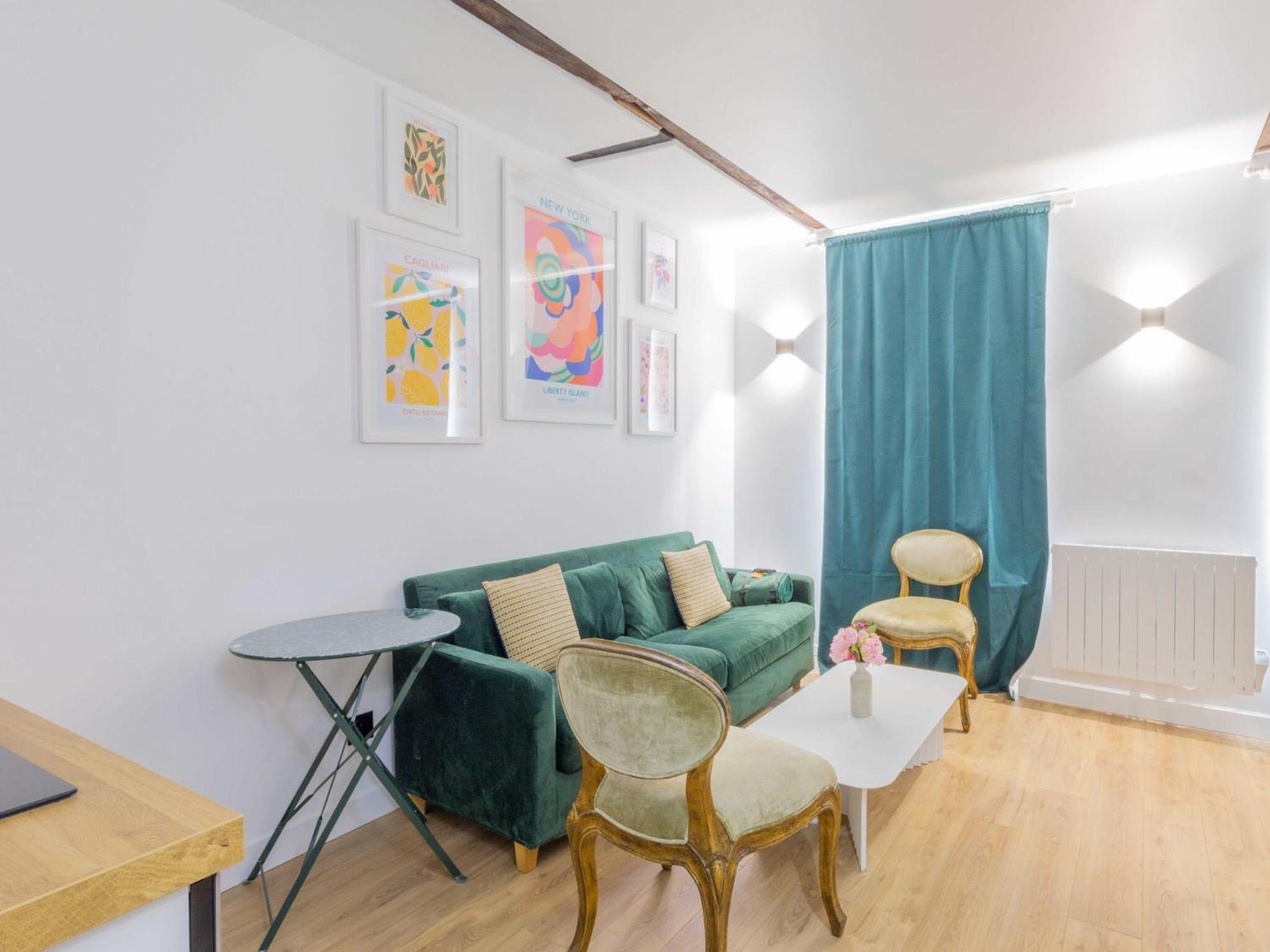 Charming Near Invalides - Mobility Lease Appartamento