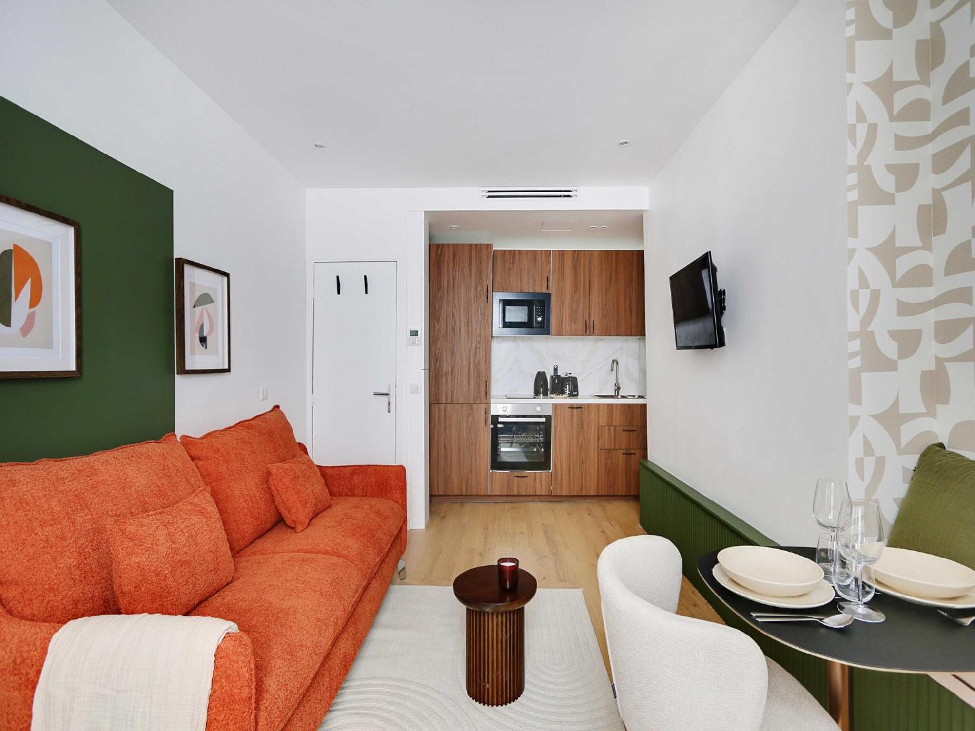 Appartamento Modern With Ac - 2p- Sacre-c Ur *