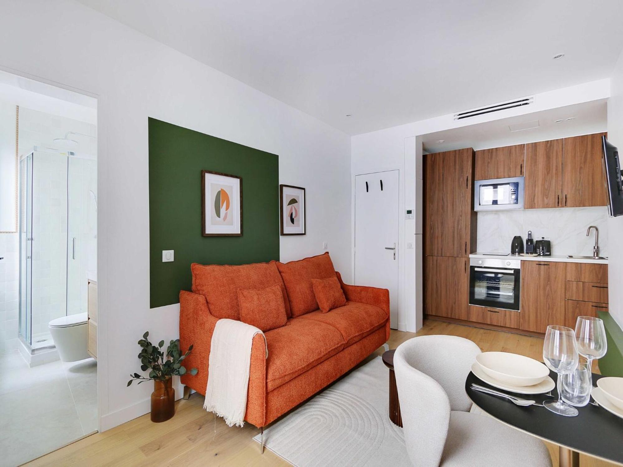 Appartamento Modern With Ac - 2p- Sacre-c Ur