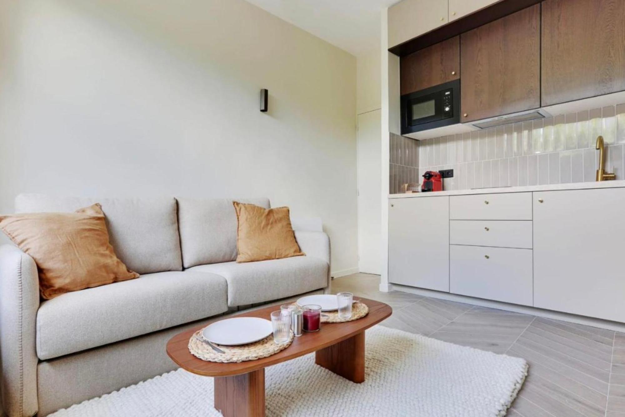 11th - Cosy * Parigi