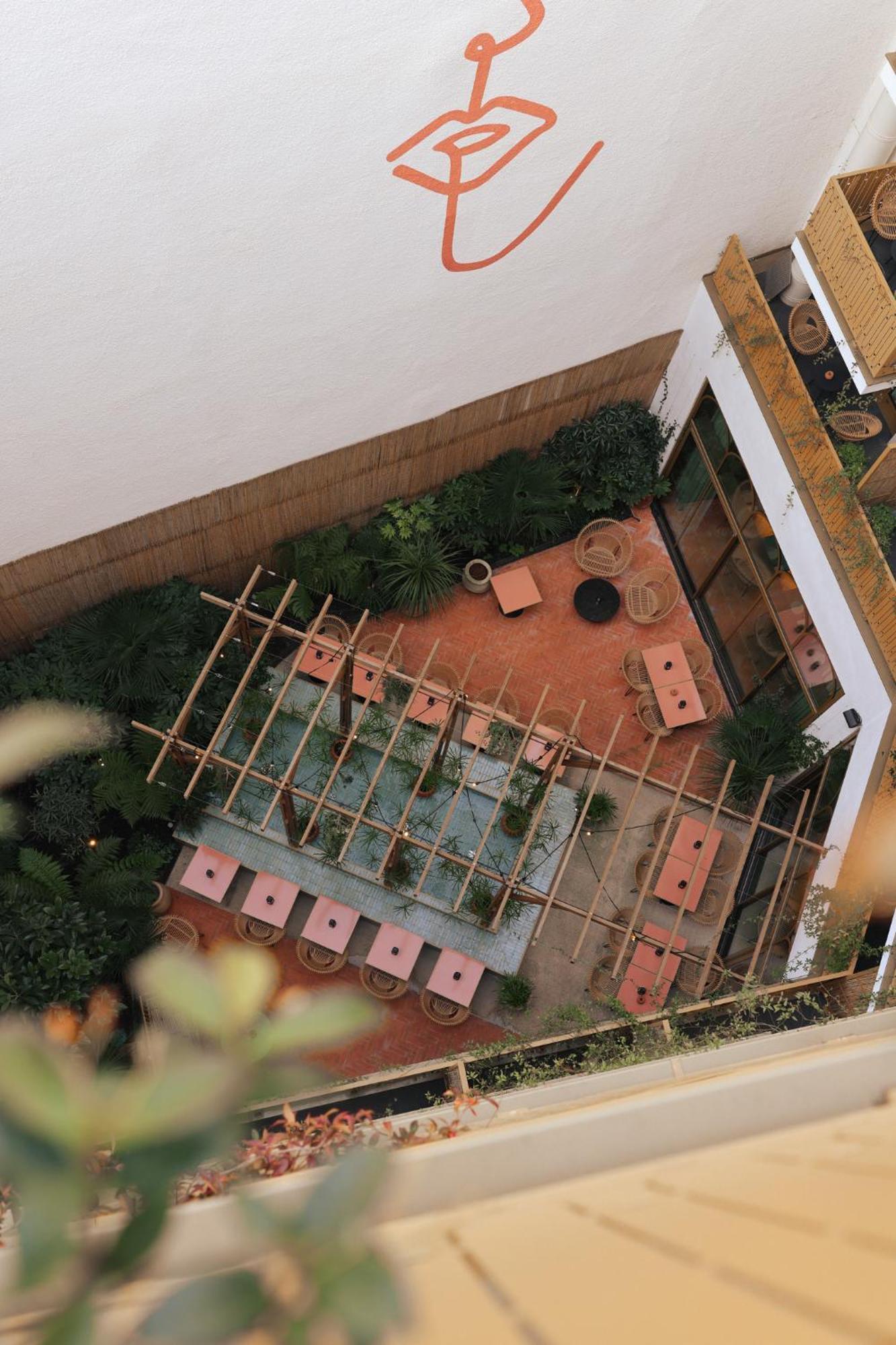 Bloom House & 4* Paris