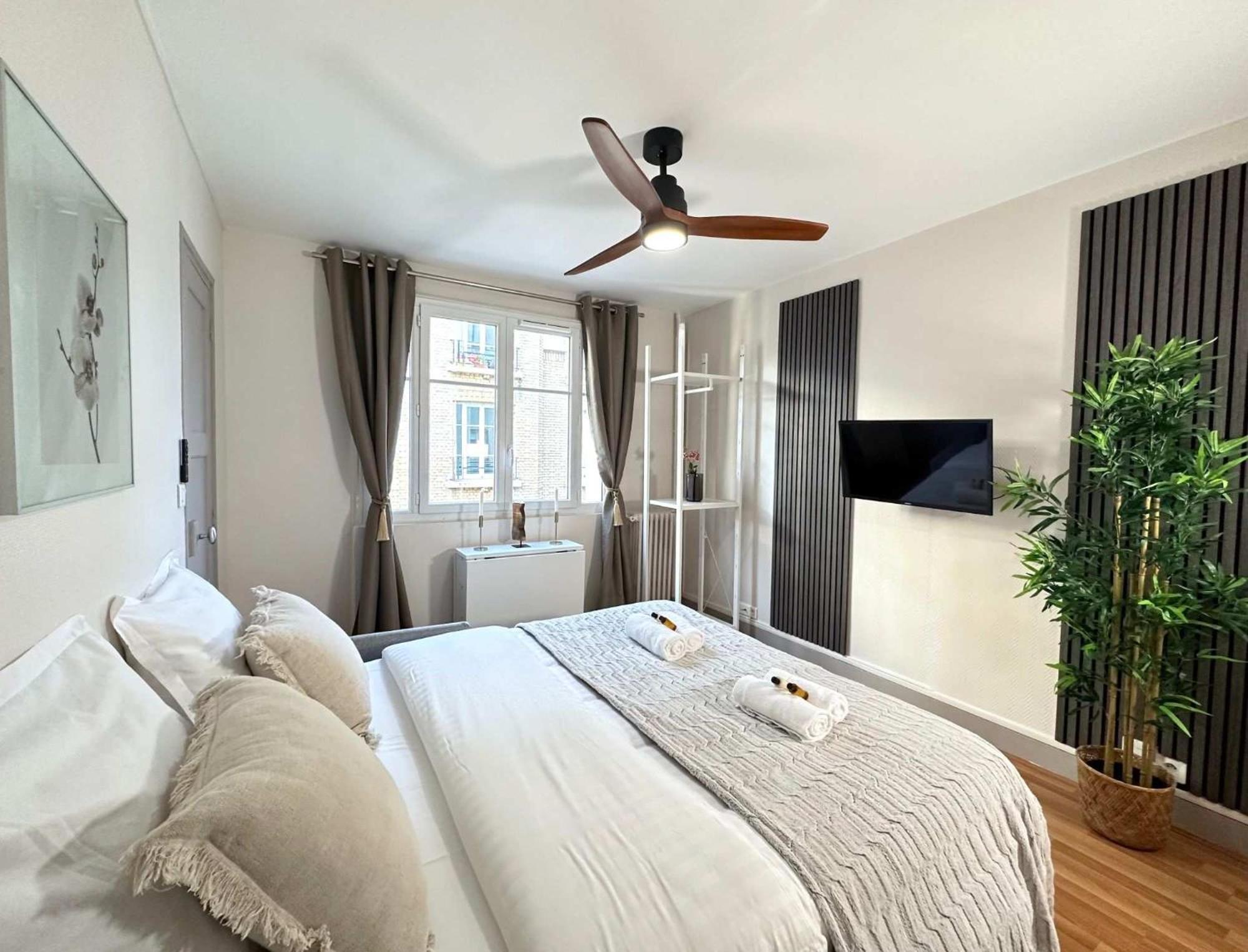 Beautiful Near Parc Des Expositions Parigi
