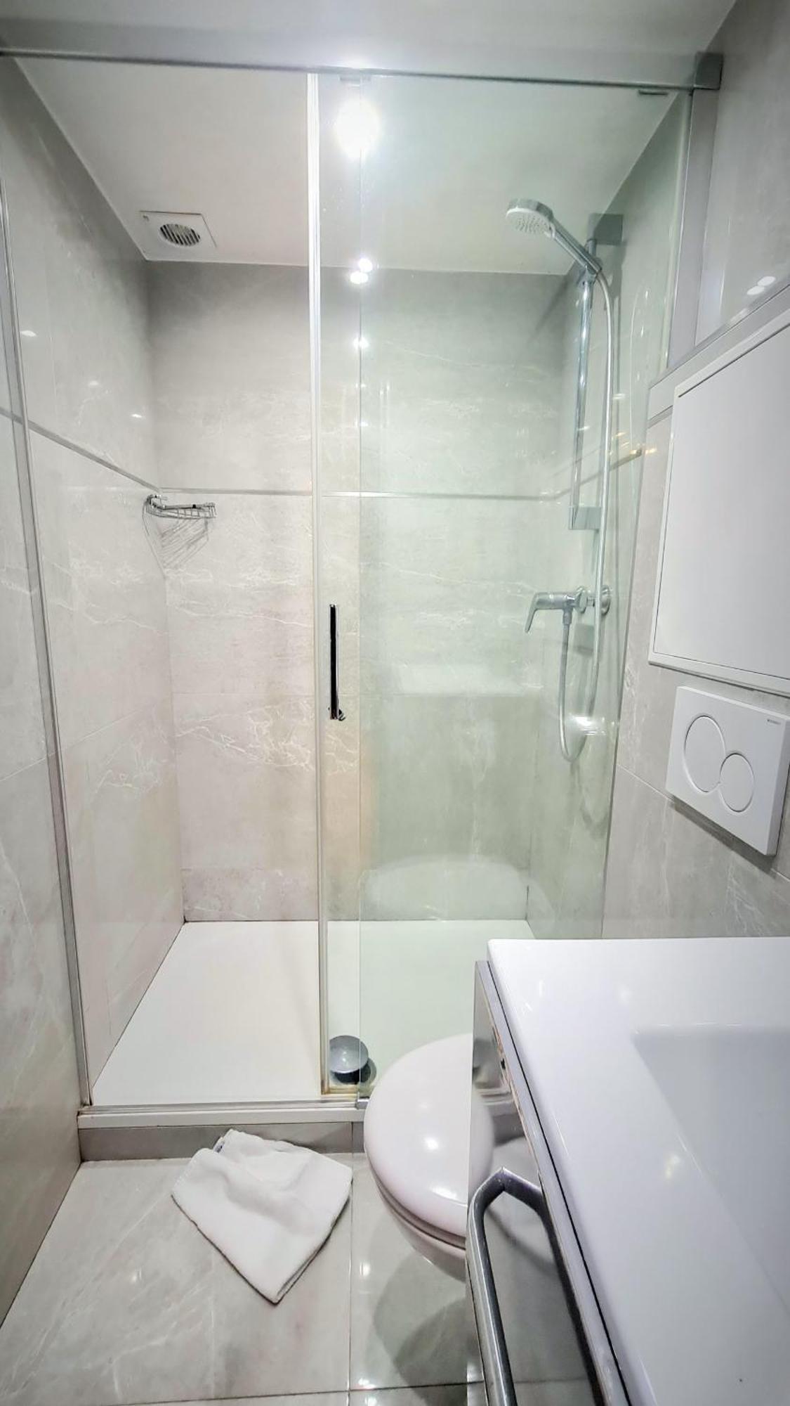100 - Luxury 2 Bedroom - Beaubourg Marais Appartamento