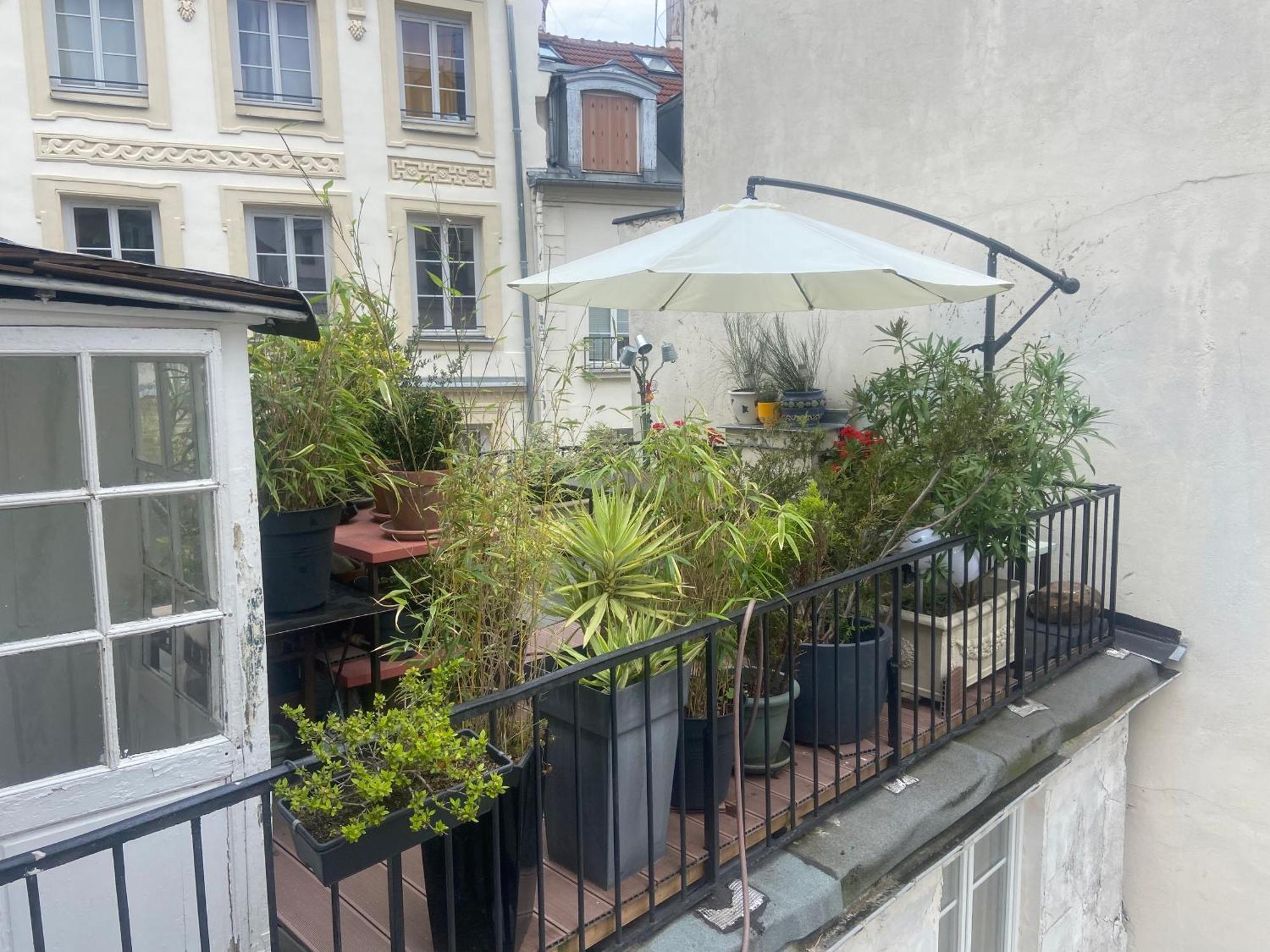 Aux Terrasses De La Lune * Parigi