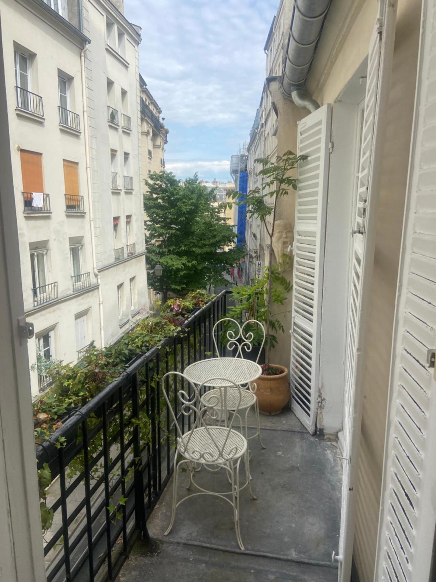 Aux Terrasses De La Lune * Parigi