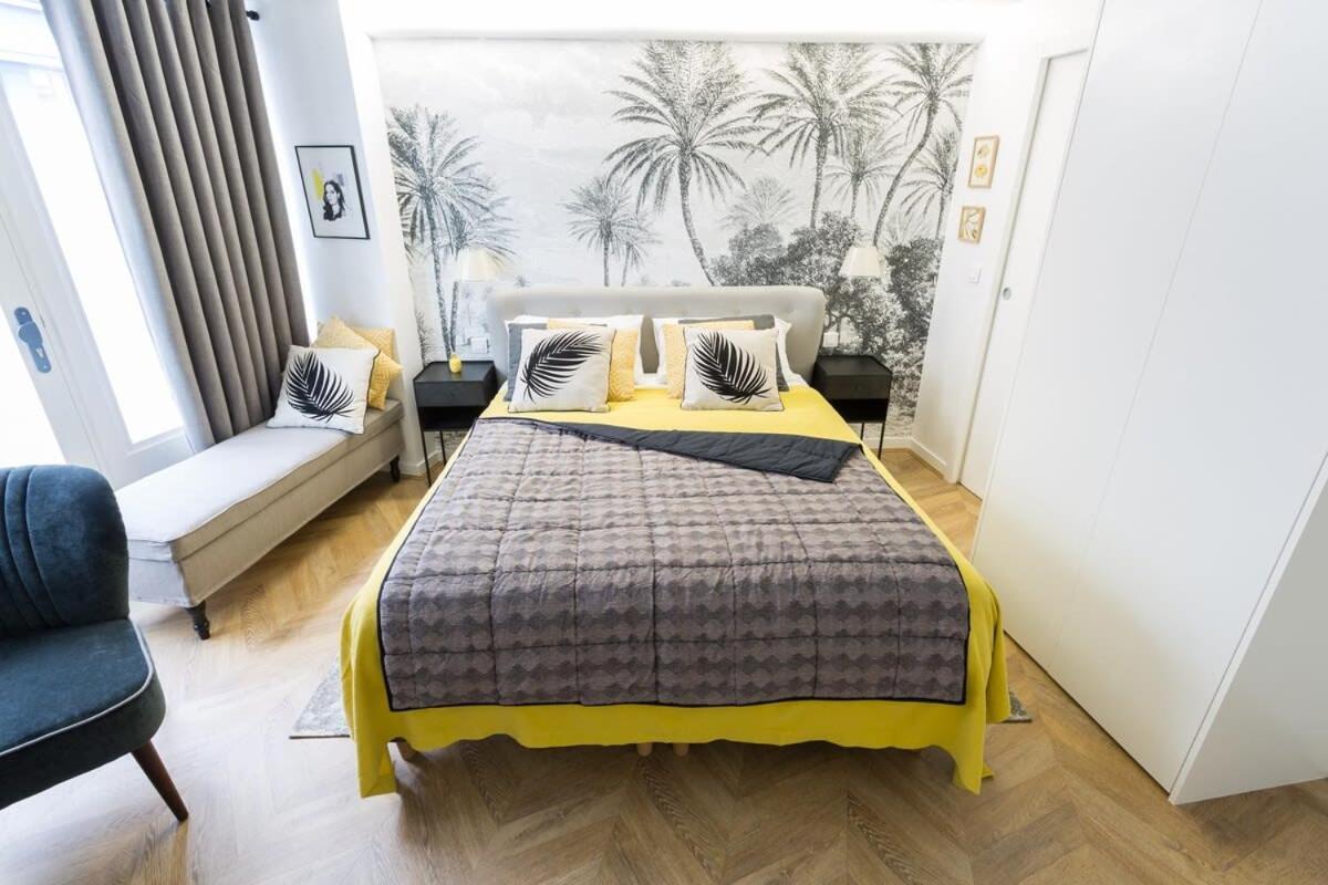 La Boutique Du Sentier * Parigi