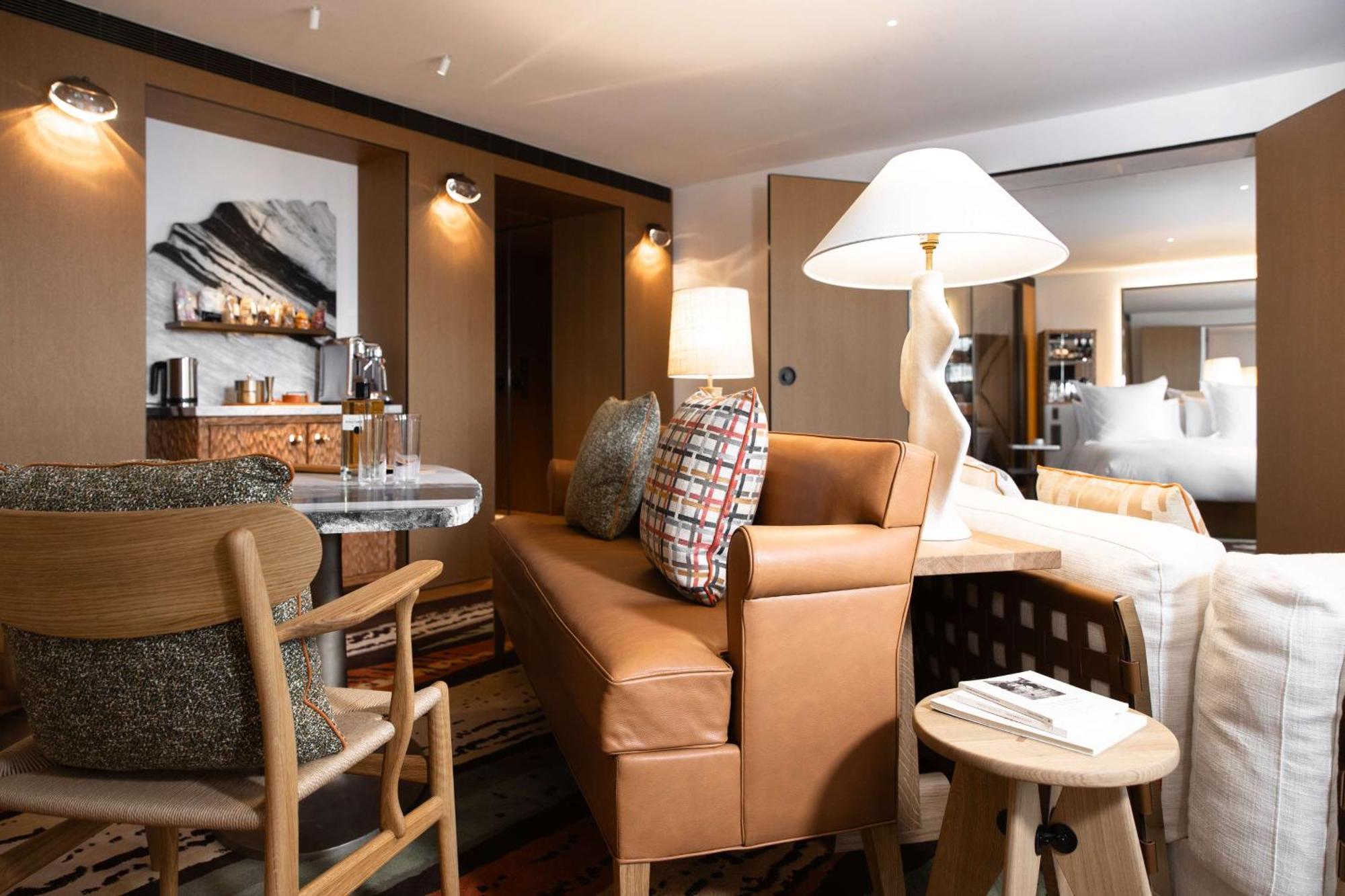 Hotel Sax Paris, Lxr & Parigi