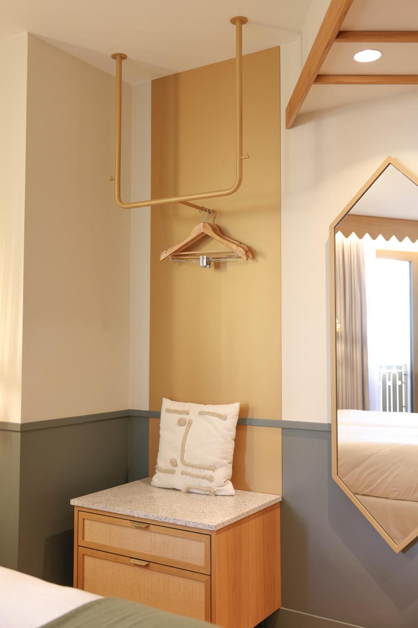 Bloom House &