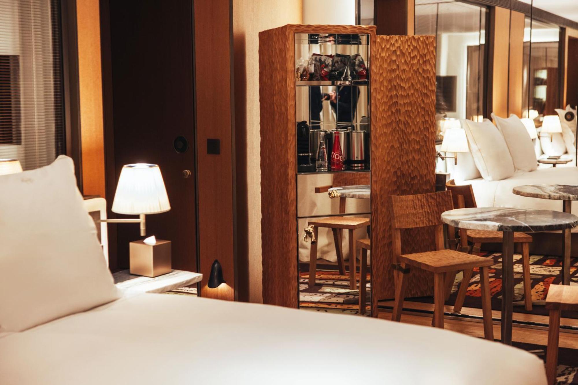 Sax Paris, Lxr & 5* Parigi