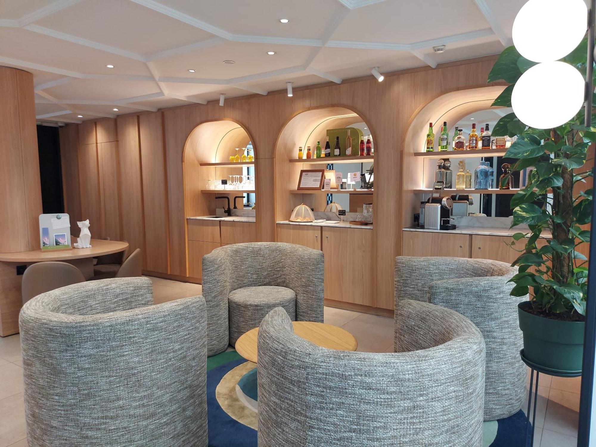 Mercure Arc De Triomphe Wagram 4* Parigi
