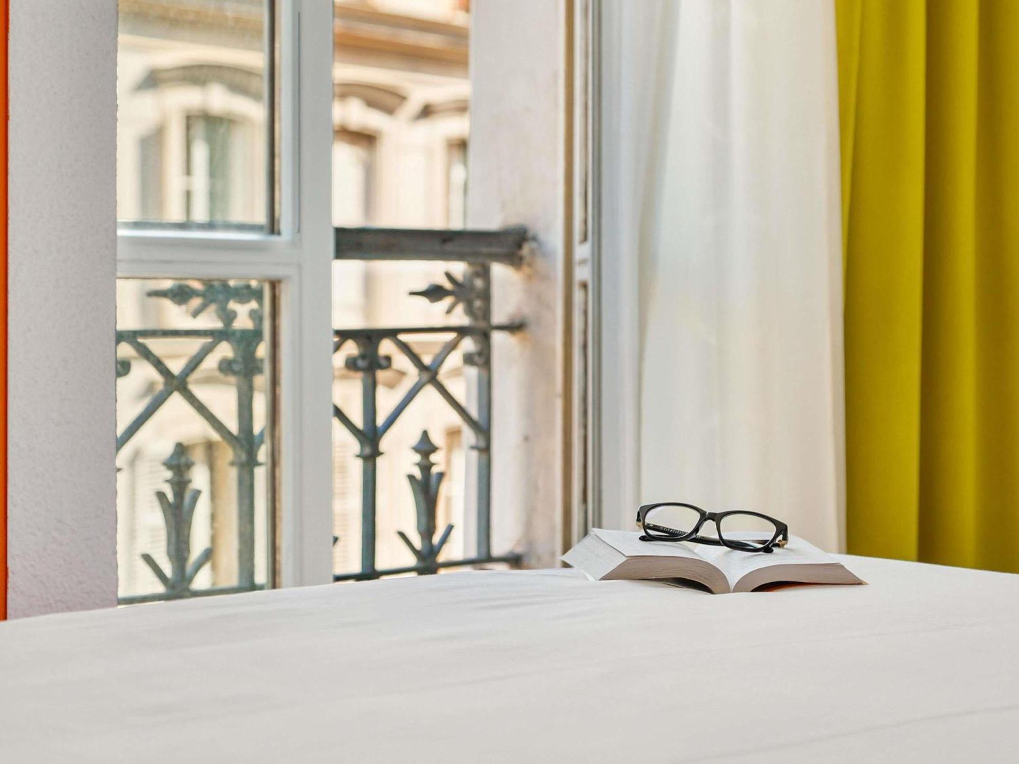Hotel Ibis Styles République Parigi
