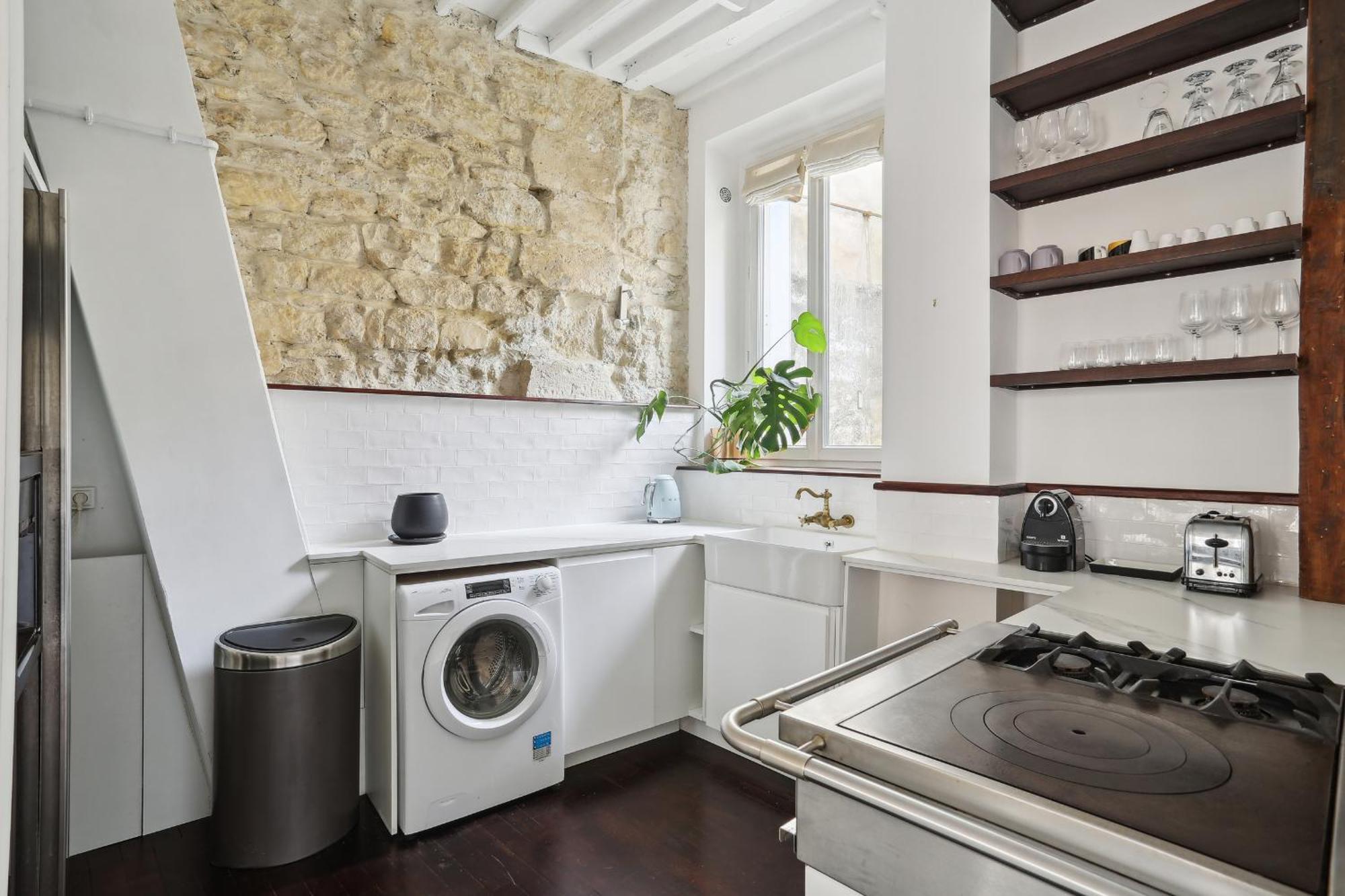 Saint Germain & Buci - 2br - Cityapartmentstay Paris