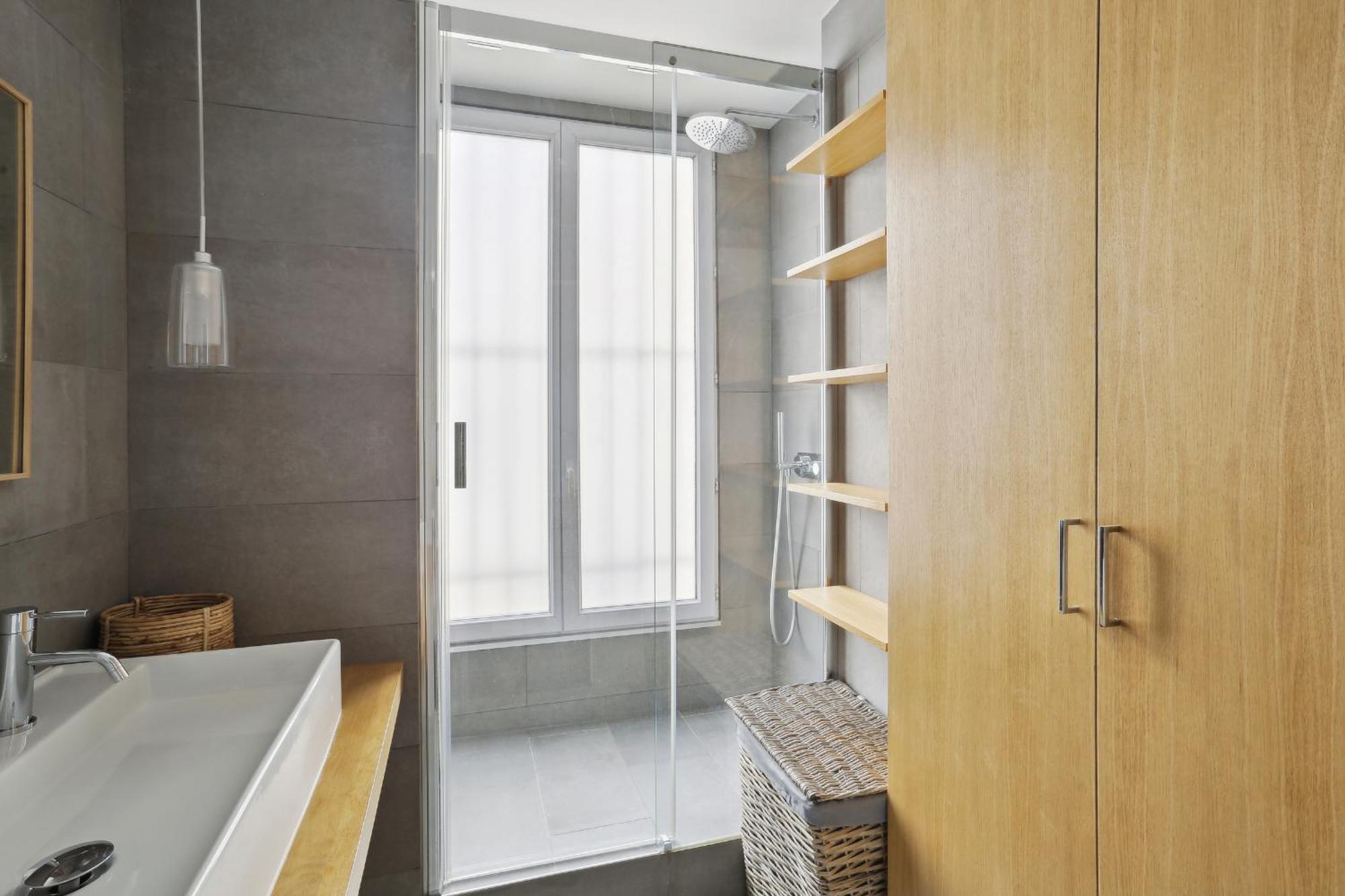 Apartment Saint Germain & Buci - 2br - Cityapartmentstay Paris
