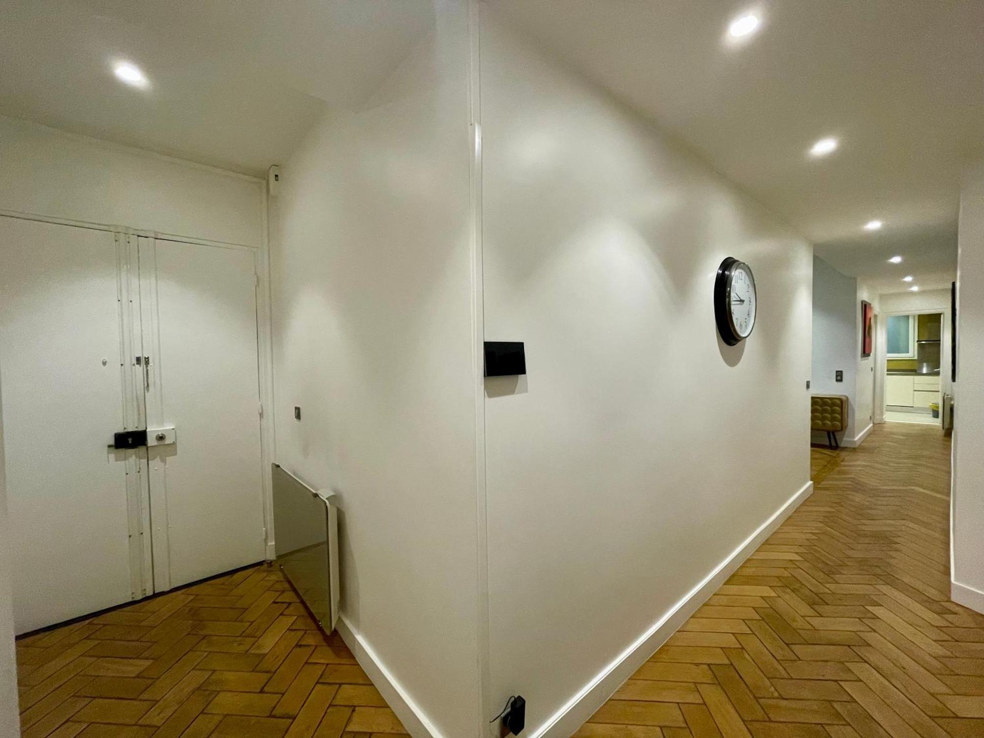 Apartment Tour Eiffel Montaigne Paris