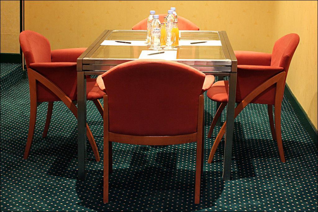 9hotel Republique Parigi