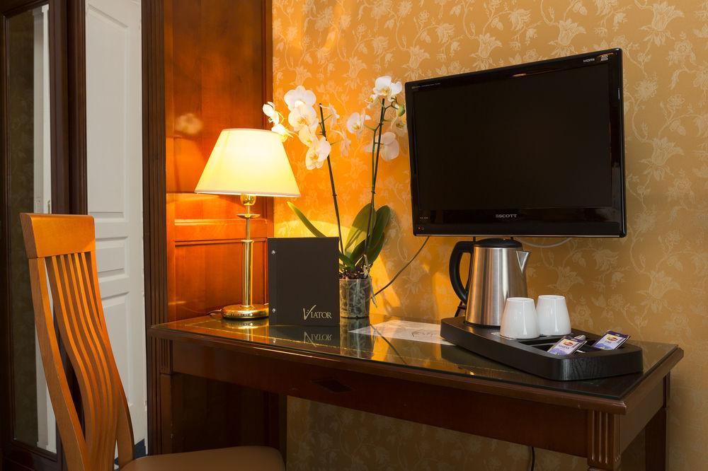 Viator - Gare De Lyon Hotel