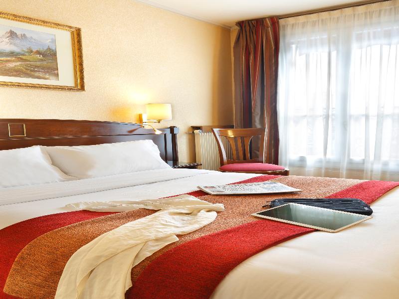 Hotel Paix Republique 3*