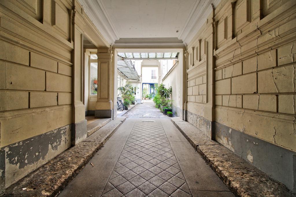 Pierre Semard Apartment Paris